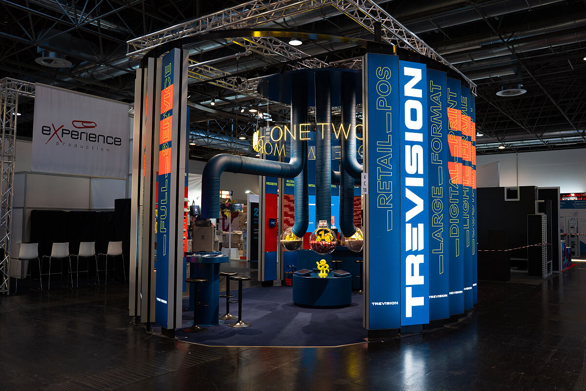 Ausgezeichnete Umsetzung: Der TREVISION‑Stand wurde von EuroShop‑Jury aus 1.800 Messeständen in die Top 50 gewählt.